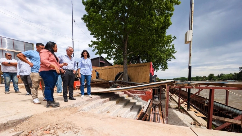 En el Puerto de Frutos, Julio Zamora supervisó la construcción de un mirador peatonal en Tigre
