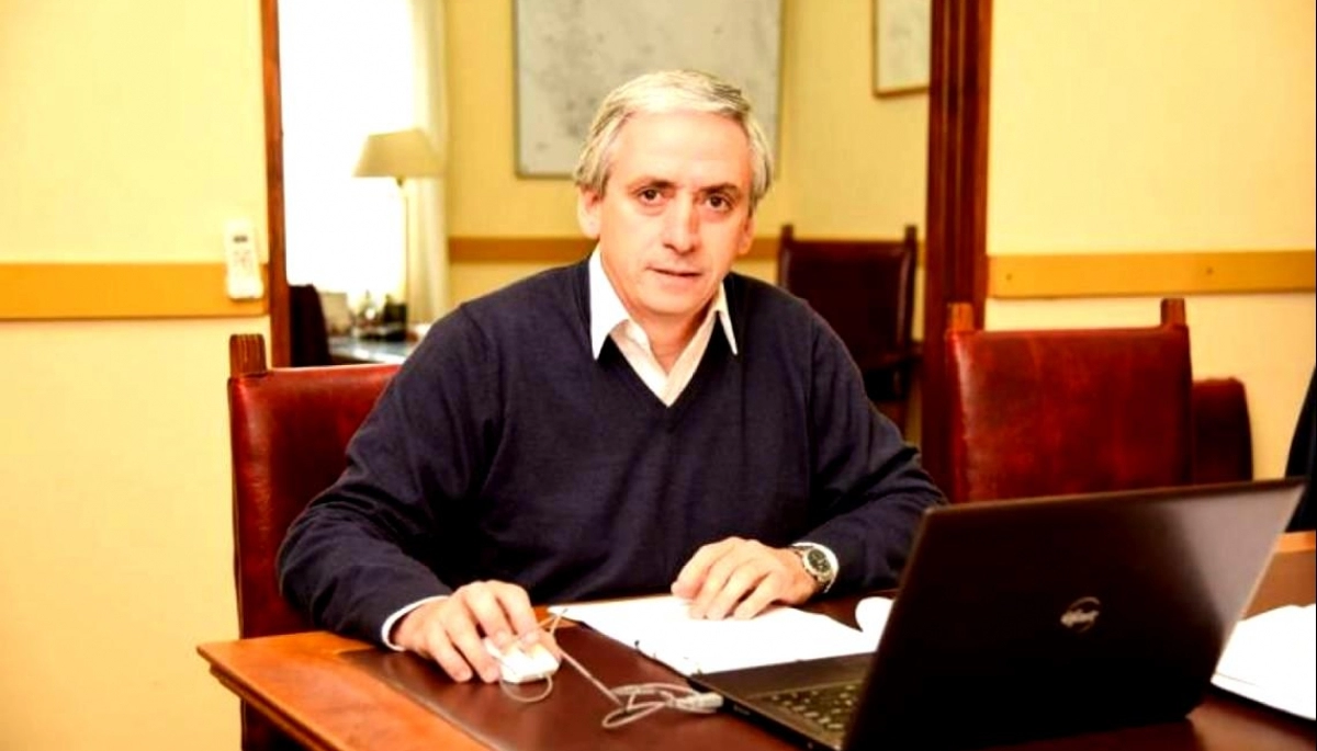 Gastón criticó el recorte de fondos de Milei y destacó la relación “fluida” con Kicillof